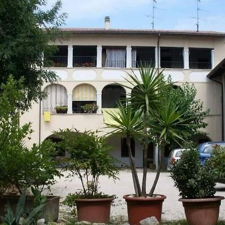 Antico Convento Appartement Moniga del Garda Buitenkant foto