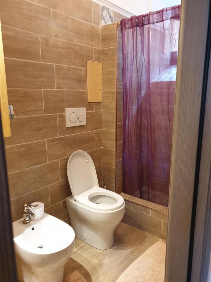 Antico Convento Appartement Moniga del Garda Buitenkant foto